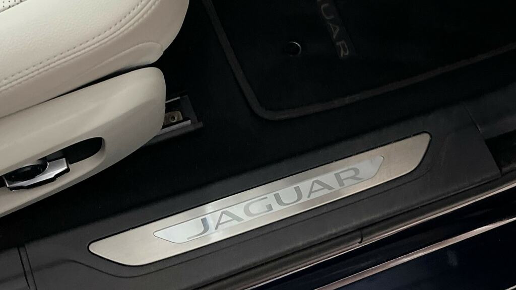 Jaguar XF R-dynamic Hse Red #22