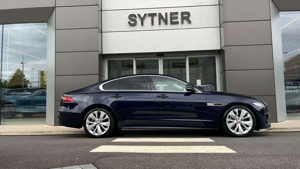 Jaguar XF R-dynamic Hse Red #31