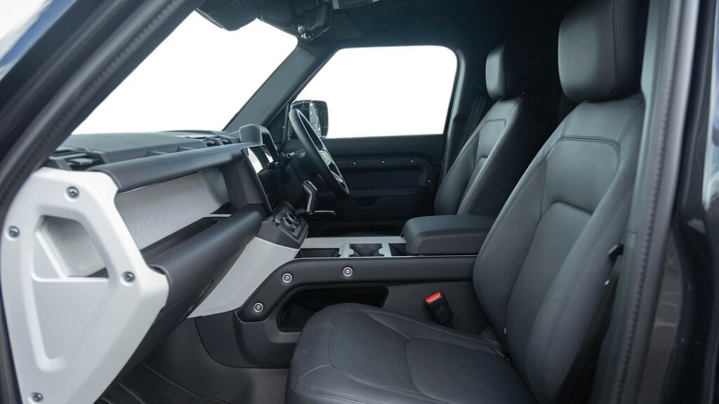 Land Rover Defender 110 3.0 D250 Hard Top X-dynamic Hse YK75CGF Grey #3