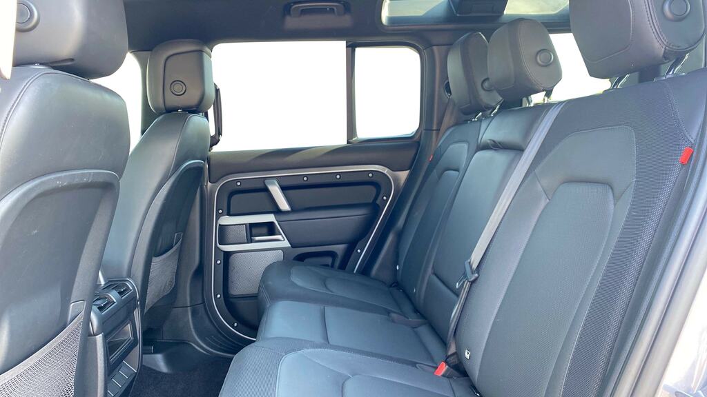 Land Rover Defender 110 3.0 D250 X-dynamic Hse 110 DX72PXE Grey #4
