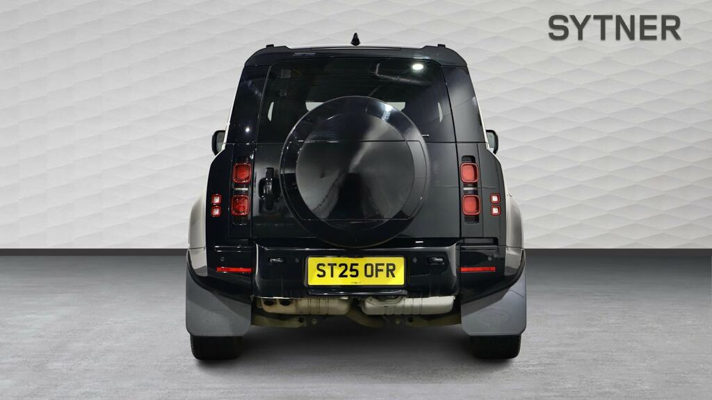 Land Rover Defender 110 3.0 D350 X-dynamic Hse 110 ST25OFR Black #6