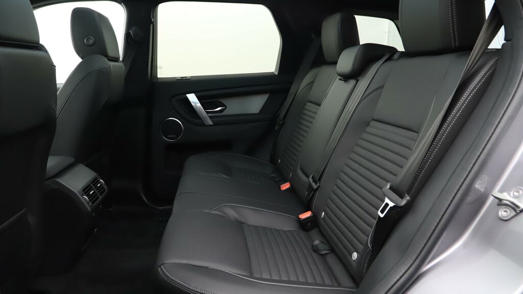Land Rover Discovery Sport 1.5 P270e Dynamic Se 5 Seat KJ25AXY Grey #4