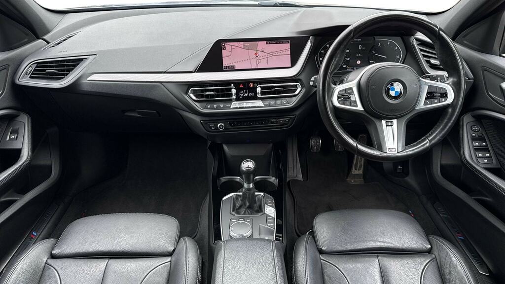 BMW 1 Series 118D M Sport Blue #4
