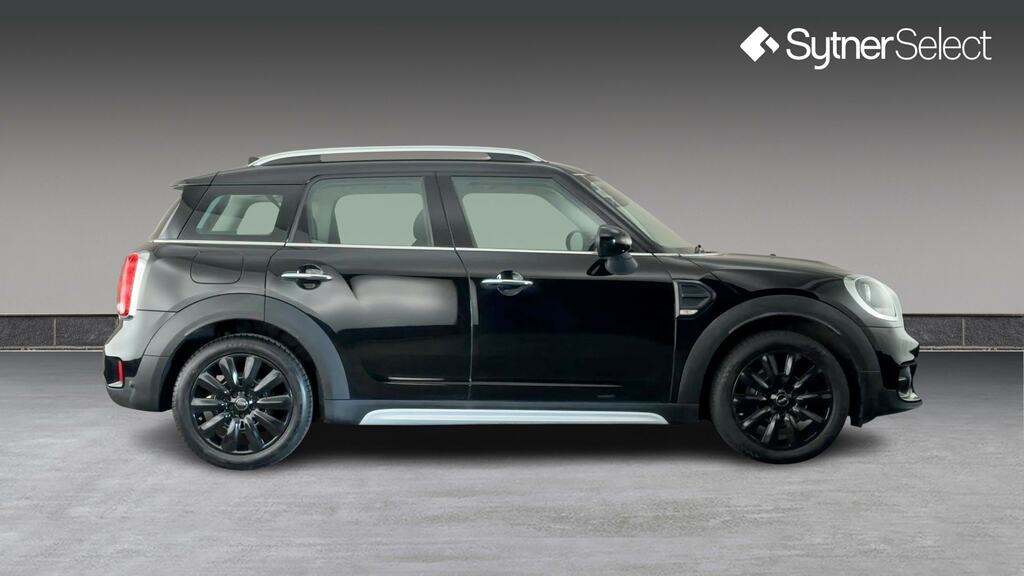 Mini Countryman 1.5 Cooper Classic EU68YXV Black #3