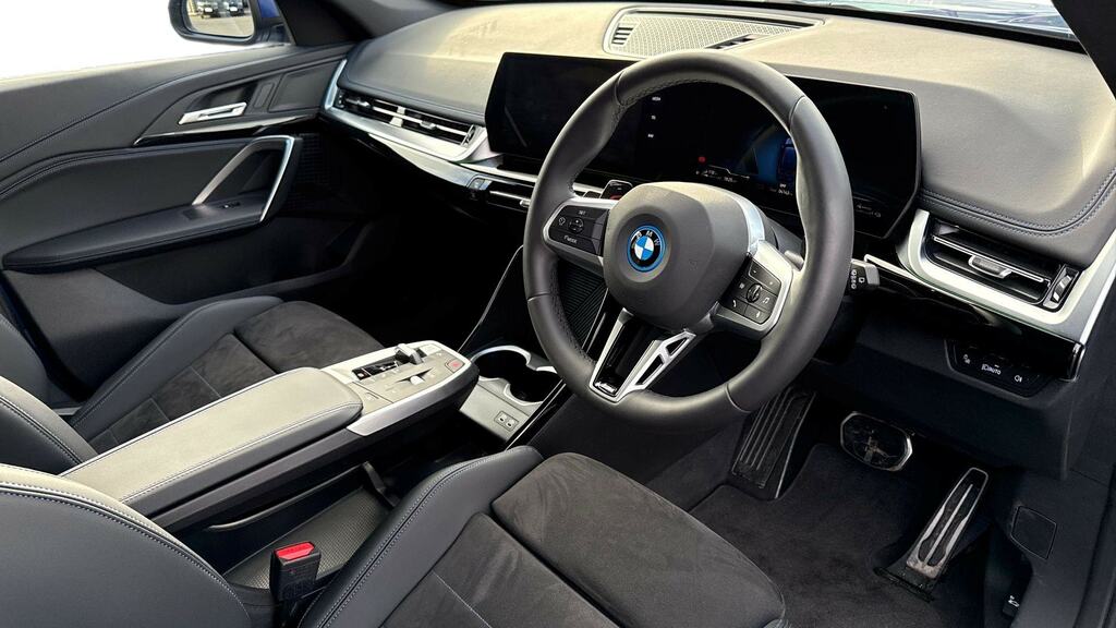 BMW X1 Xdrive 25E M Sport Step RJ75KGG Blue #6