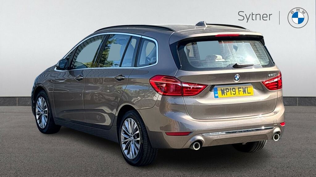 BMW 2 Series Gran Tourer 220I Luxury Dct Gold #2