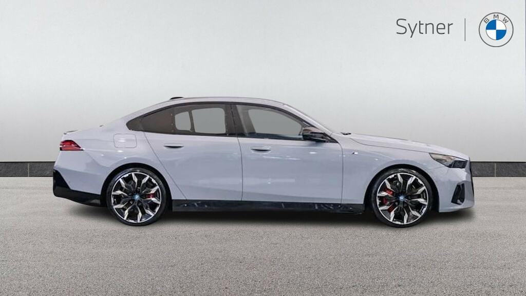BMW i5 442Kw M60 Xdrive 84Kwh DL73ZDW Grey #3