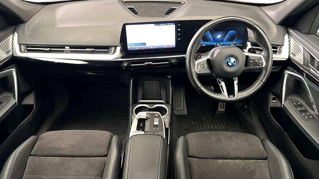 BMW X1 Xdrive 25E M Sport Step YC25VYX White #4