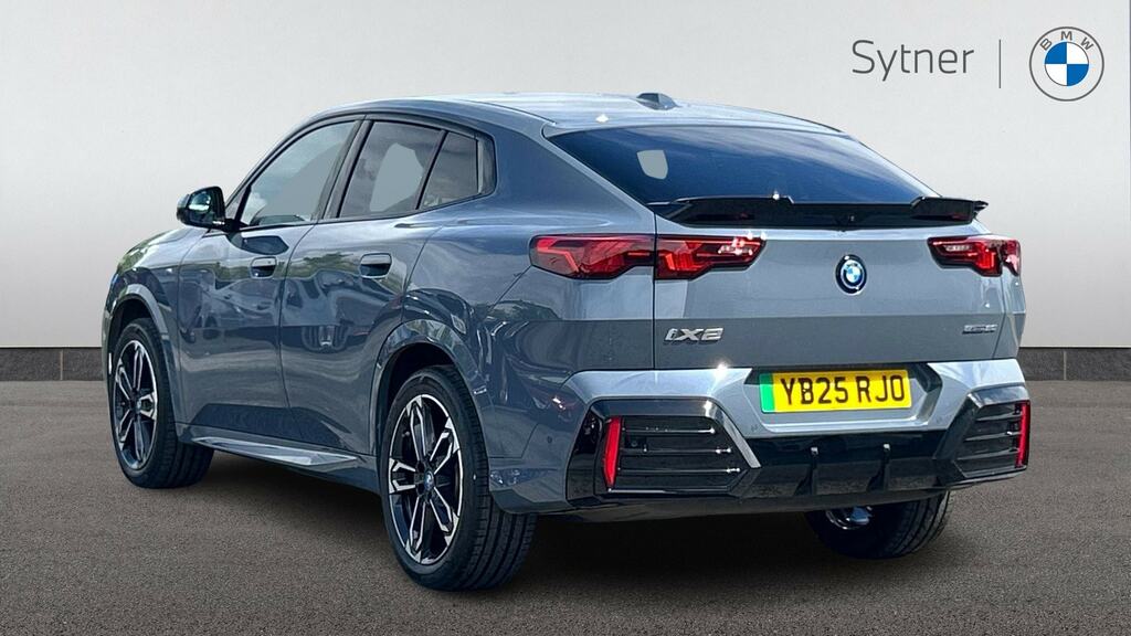 BMW iX2 150Kw Edrive20 M Sport 65Kwh Techpro YB25RJO Blue #2