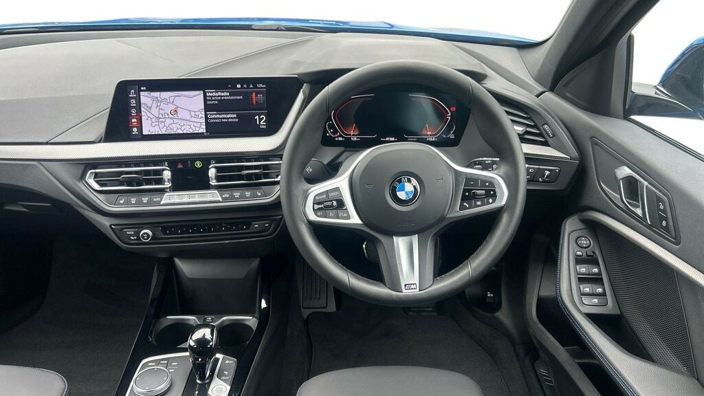 BMW 1 Series 118I 136 M Sport Step VK73KGG Blue #5
