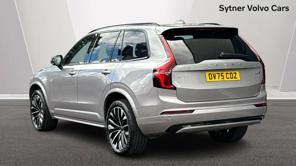 Volvo XC90 2.0 B5p Ultra Dark Awd Geartronic OV75CDZ Silver #2