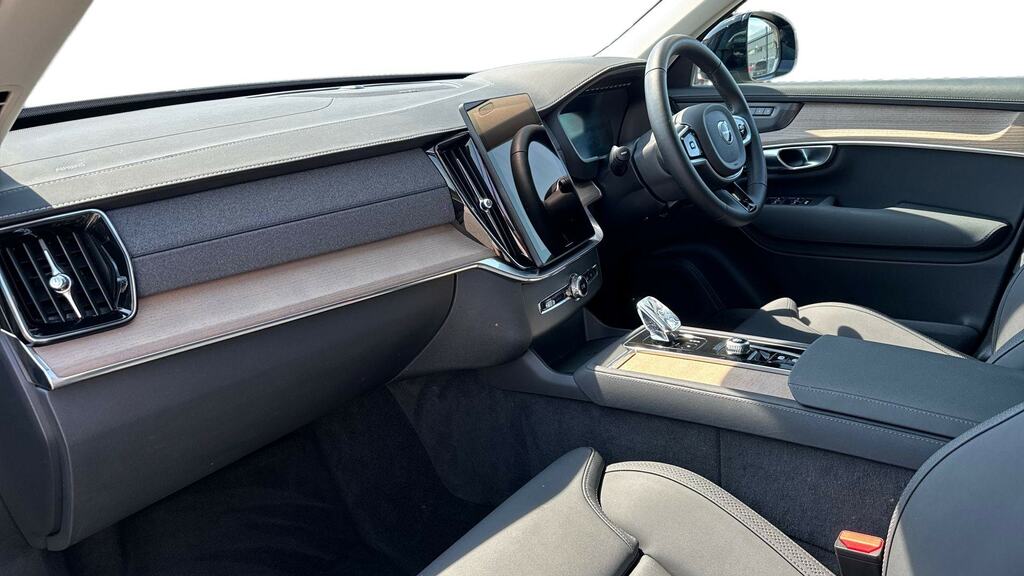 Volvo XC90 2.0 T8 Phev Plus Dark Awd Geartronic RJ25KWF Black #4