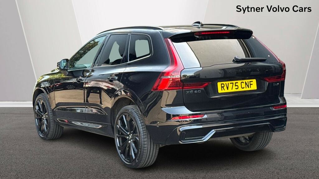 Volvo XC60 2.0 T6 350 Phev Plus Black Ed Awd Geartronic RV75CNF Black #2