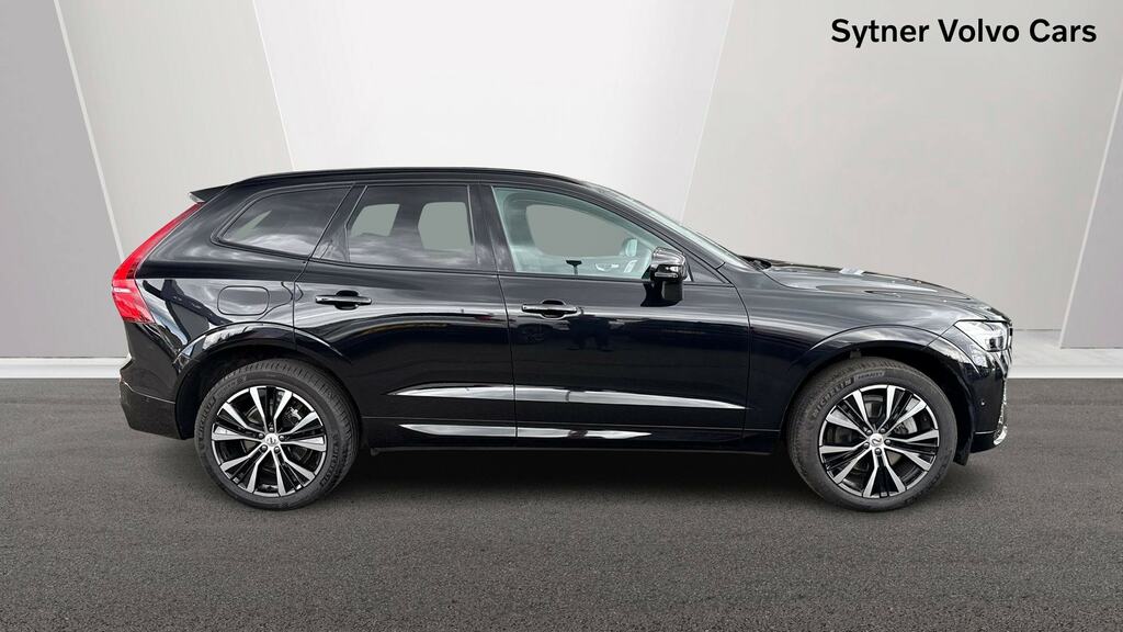 Volvo XC60 2.0 B5p Ultra Dark Awd Geartronic RV25TZJ Black #3
