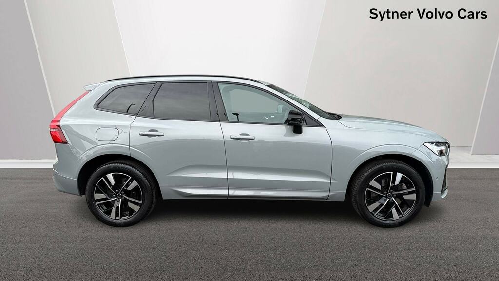 Volvo XC60 2.0 B5p Plus Dark Awd Geartronic RJ25MXB Grey #3