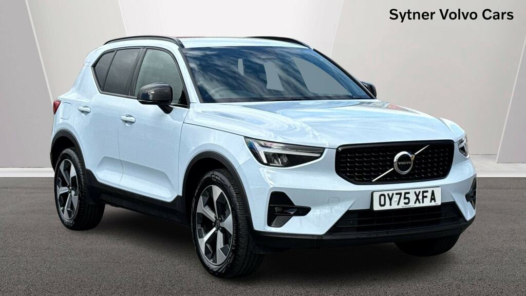 Volvo XC40 2.0 B3p Plus Dark Blue