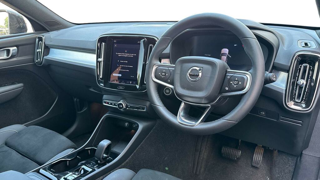 Volvo XC40 2.0 B4p Plus Dark RF25XBT Blue #5