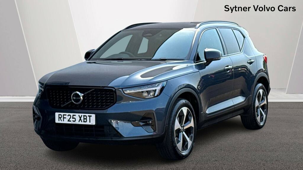 Volvo XC40 2.0 B4p Plus Dark RF25XBT Blue #6