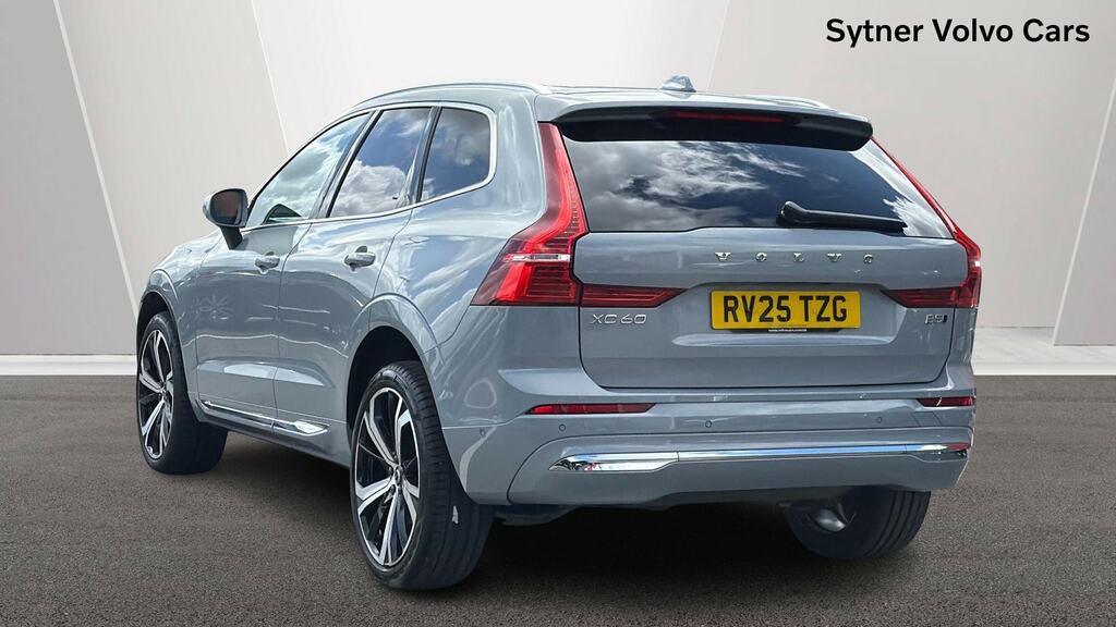 Volvo XC60 2.0 B5p Ultra Bright Awd Geartronic RV25TZG Grey #2