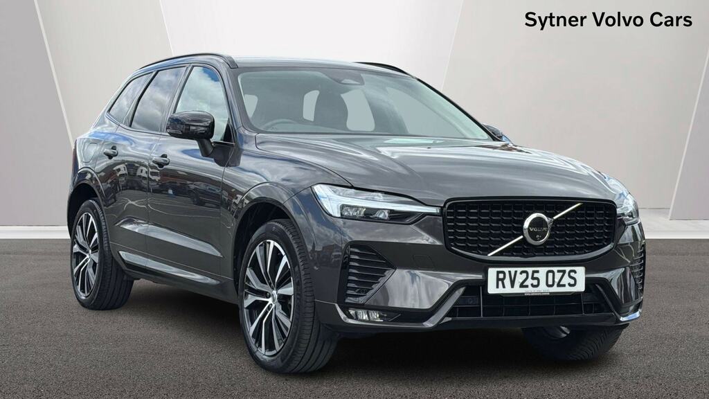 Volvo XC60 2.0 B5p Plus Dark Awd Geartronic Grey