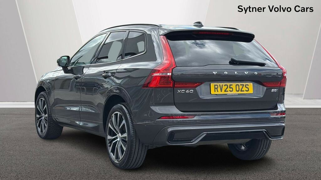 Volvo XC60 2.0 B5p Plus Dark Awd Geartronic RV25OZS Grey #2