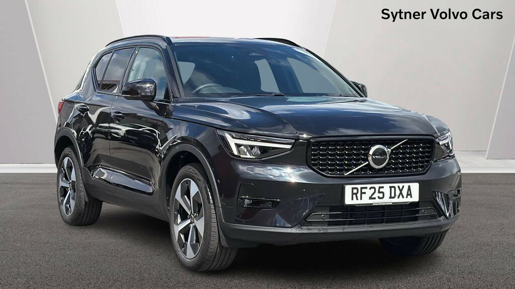Volvo XC40 2.0 B3p Plus Dark Black
