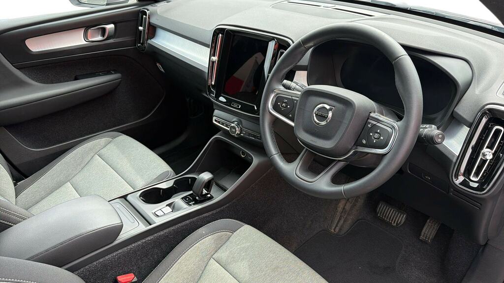 Volvo XC40 2.0 B3p Core RJ25VDP Silver #5