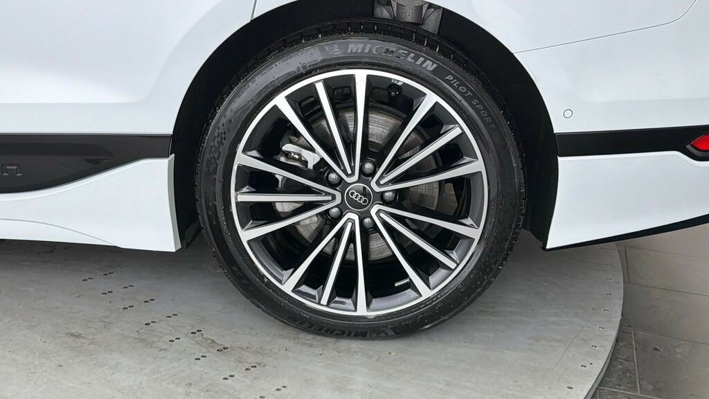 Audi A6 E-tron Avant 270Kw Performance 100Kwh S Line Sv KW25PJO White #5