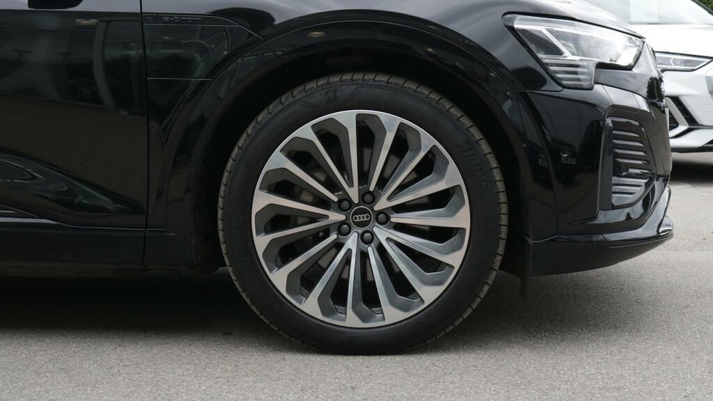 Audi Q8 e tron 300Kw 55 Quattro 114Kwh S Line Tech Pro DL24BXR Black #5