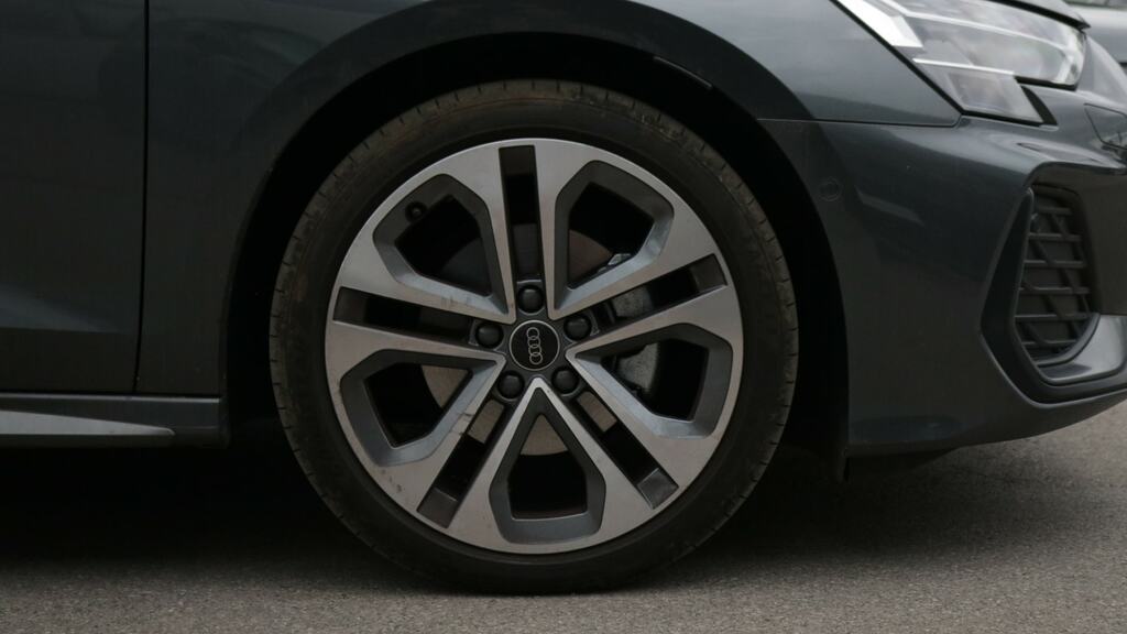 Audi A3 35 Tfsi S Line S Tronic Tech Pack YK25GOO Grey #5