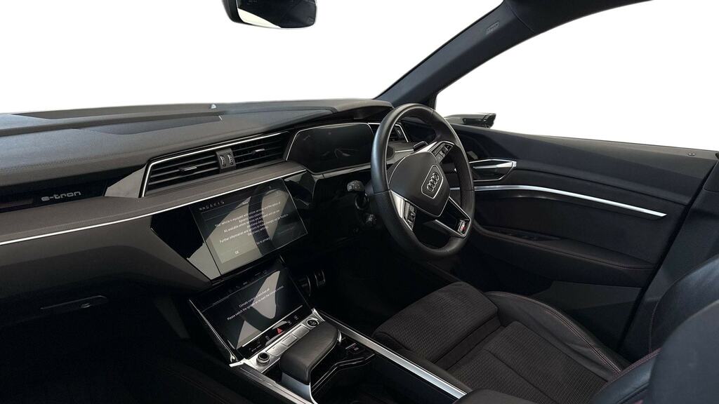 Audi Q8 e tron 300Kw 55 Quattro 114Kwh Launch Edition PK23TGZ Black #2