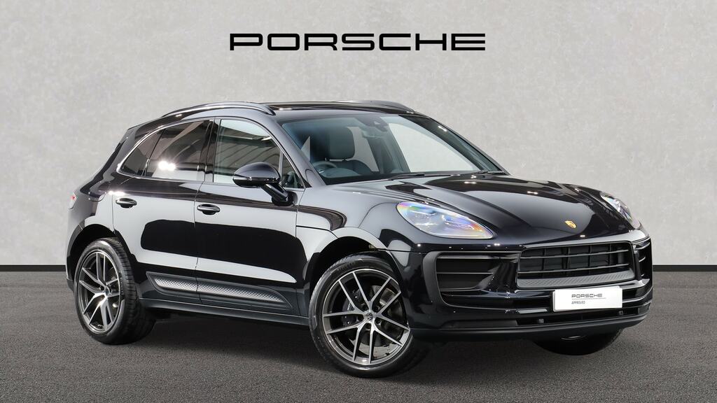 Porsche Macan 5dr Pdk Black
