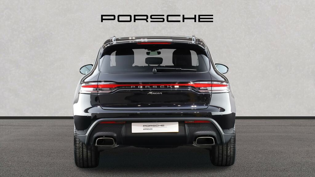 Porsche Macan 5dr Pdk DF75XCY Black #6