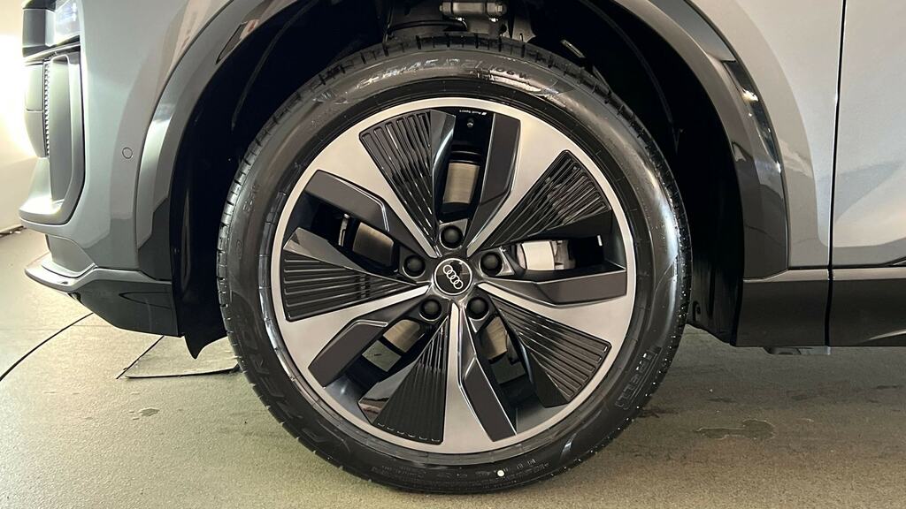 Audi Q6 E-Tron 225Kw Performance 100Kwh Black Ed Tech FG26YFD Grey #5