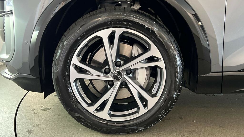 Audi Q6 E-Tron 225Kw Performance 100Kwh S Line Tech FD26BNK Grey #5