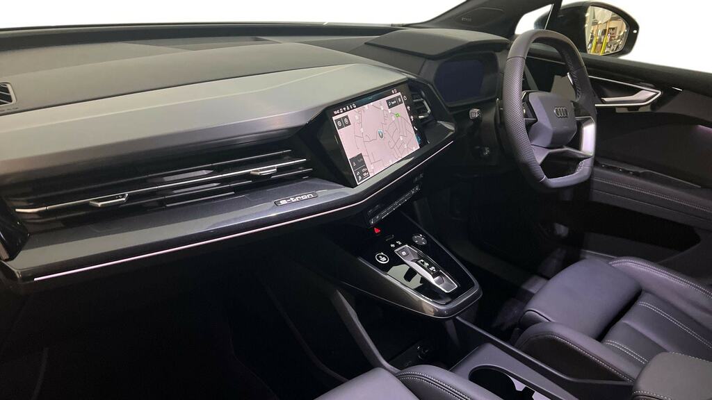 Audi Q4 E Tron 210Kw 45 82Kwh Black Edition Tech Pack FP26OWF Blue #2
