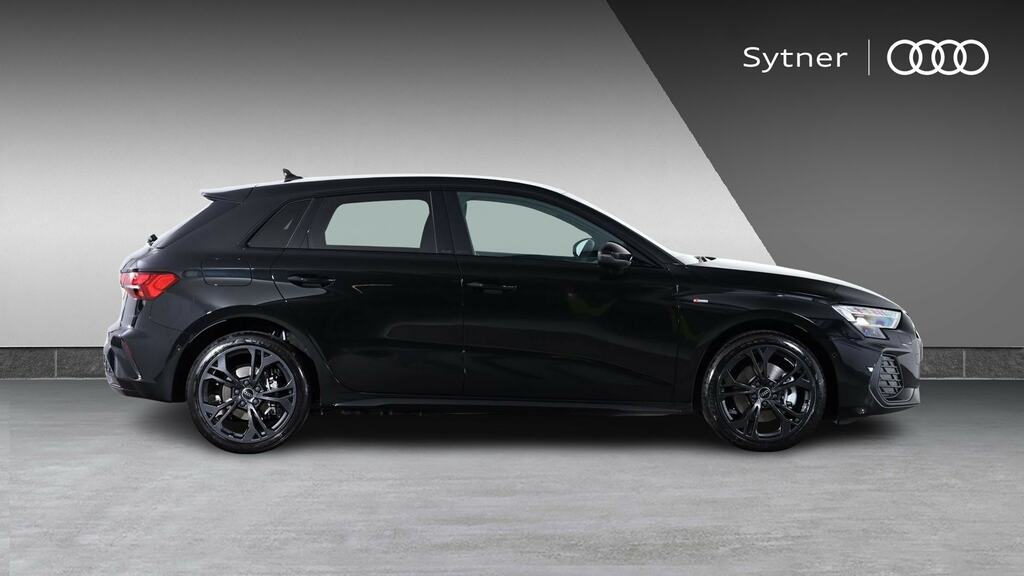 Audi A3 1.5 Tfsi E 204 Black Edition S Tronic FD26HXL Black #4