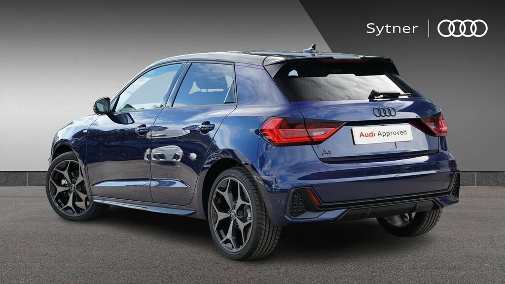 Audi A1 30 Tfsi Black Edition S Tronic YF26WHE Blue #3