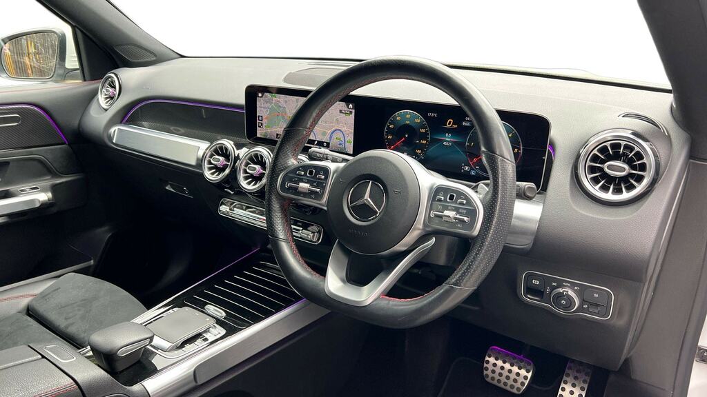 Mercedes-Benz GLB Class Glb 220D 4Matic Amg Line Prem 8G-tron 5 Seat CN21YUX White #3