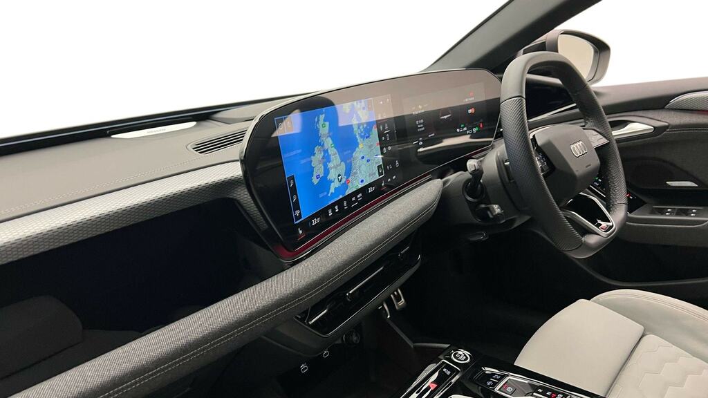 Audi A6 E-tron Avant 270Kw Performance 100Kwh S Line Sv RO75XOL Black #2