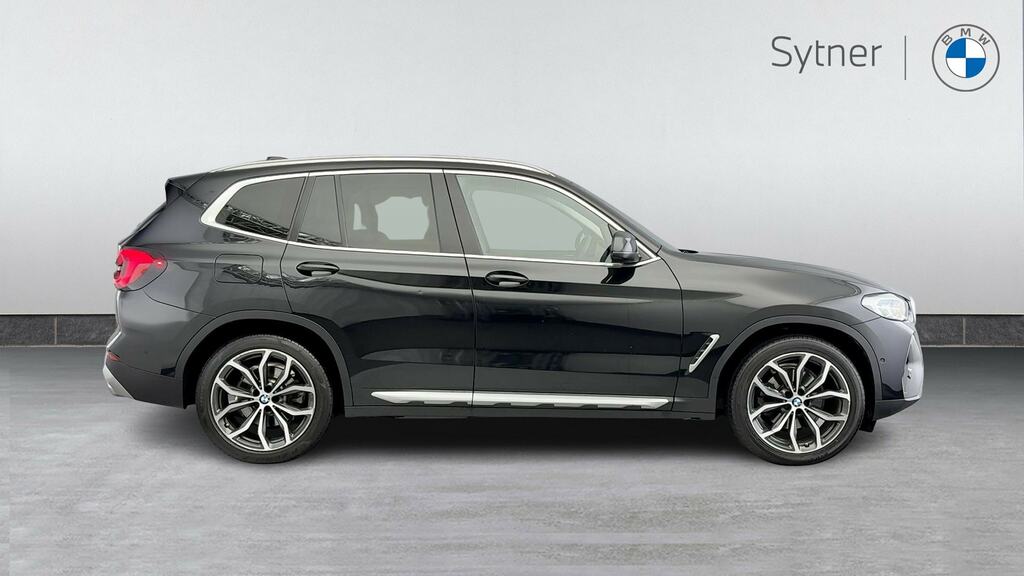 BMW X3 Xdrive20i Mht Xline Step LA22GZO Black #3