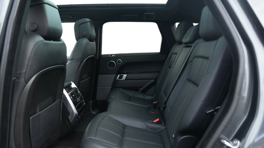Land Rover Range Rover Sport 3.0 D300 Hse Dynamic Black AK21ENN Grey #4