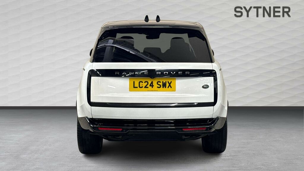 Land Rover Range Rover 4.4 P530 V8 Lwb LC24SWX White #6
