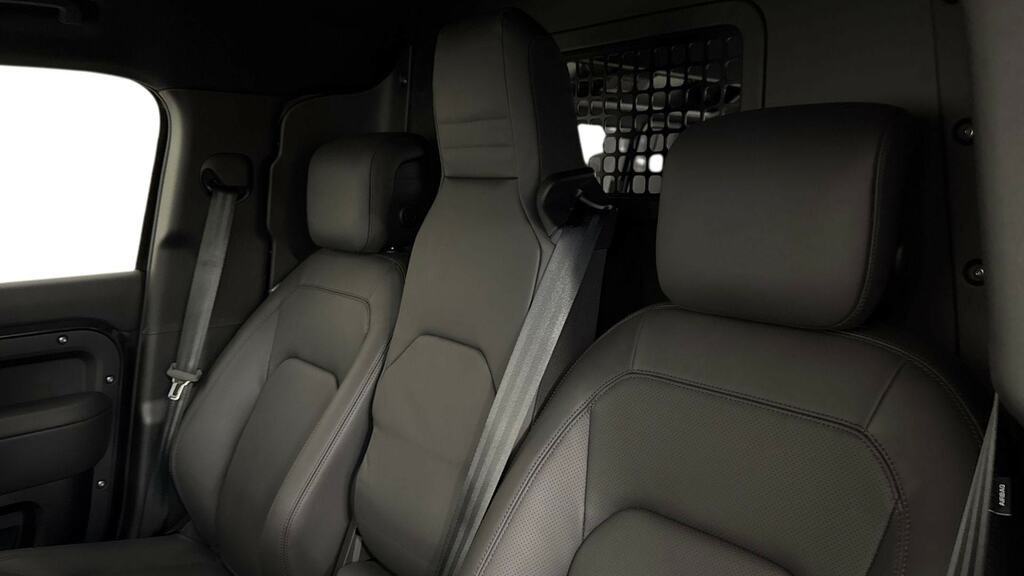 Land Rover Defender 110 3.0 D350 Hard Top X-dynamic Hse SW26NER Grey #4