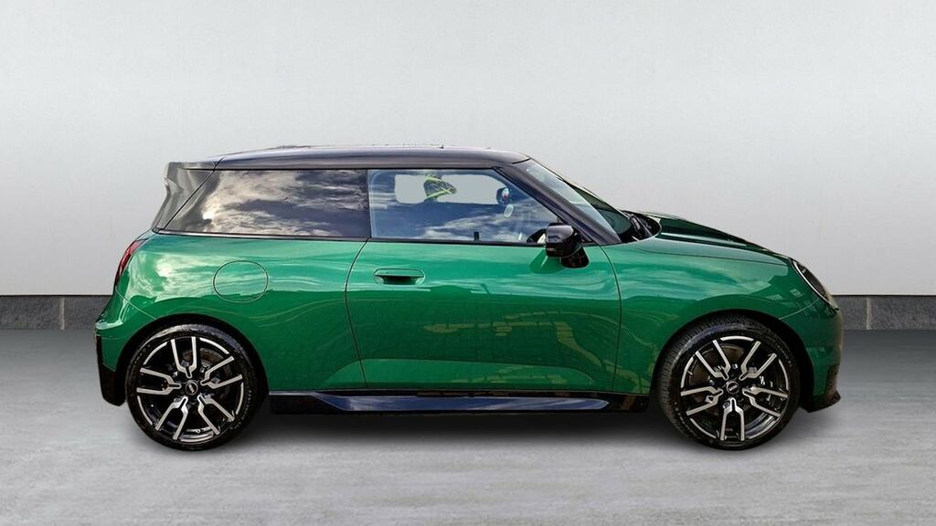 Mini Hatch 135Kw E Sport Level 2 41Kwh YK25PJL Green #3