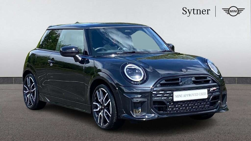 Mini Hatch 1.5 C Sport Level 2 Black