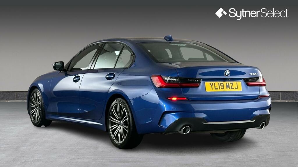 BMW 3 Series 330I M Sport Step YL19MZJ Blue #2