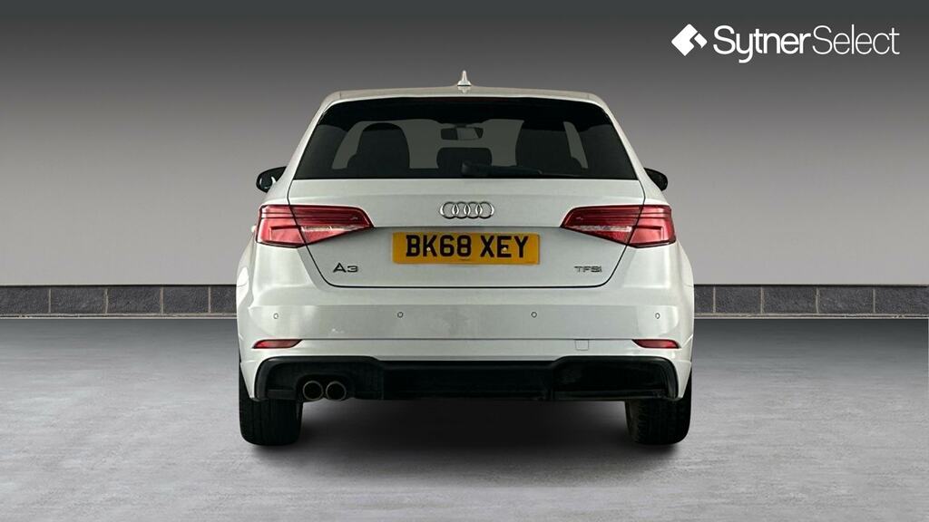 Audi A3 1.5 Tfsi Black Edition BK68XEY White #5