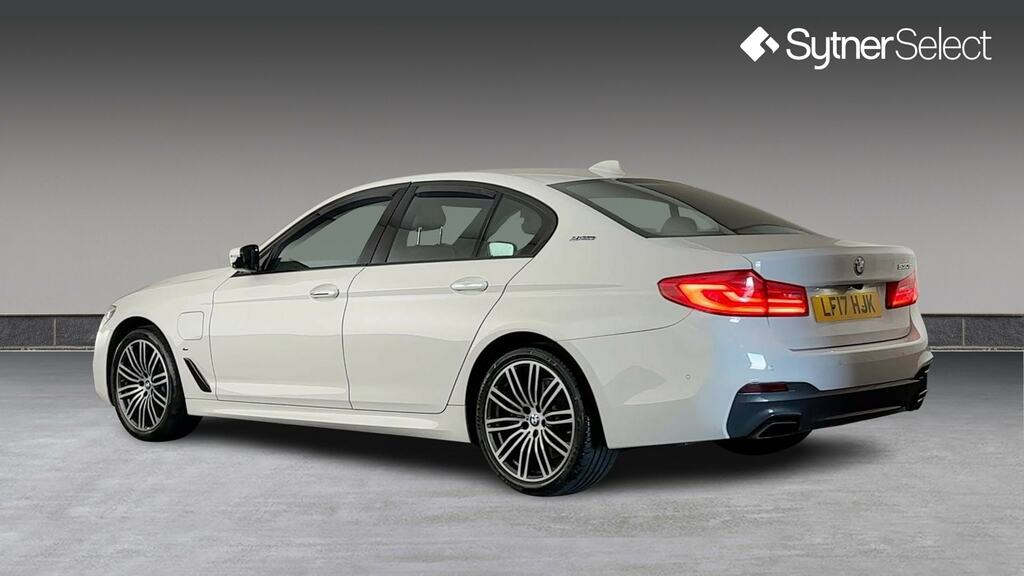 BMW 5 Series 530E M Sport White #2