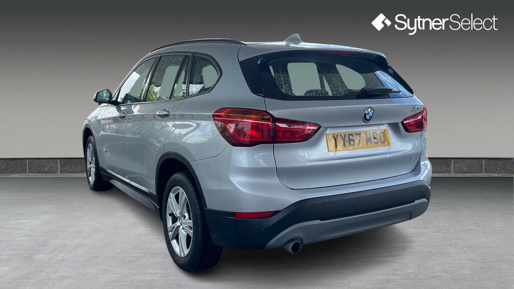 BMW X1 Sdrive 18D Se YY67MSO Silver #2